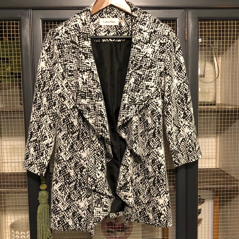 Flyaway Cardigan by Calvin Klein Size Two